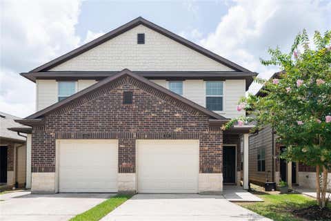 Photo of 12130 Pia Drive, Houston, TX 77044 (MLS # 24002124)