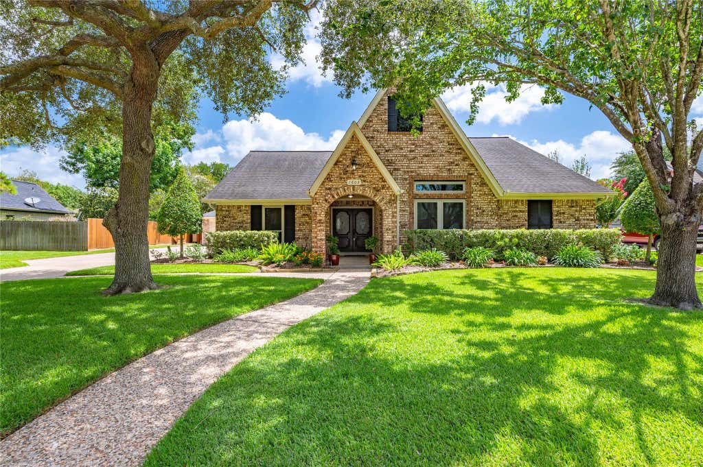 Photo of 1603 White Wing Circle, Friendswood, TX 77546 (MLS # 41461851)