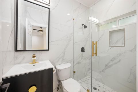 Tiny photo for 1413 Stanford Street, Houston, TX 77019 (MLS # 49346306)