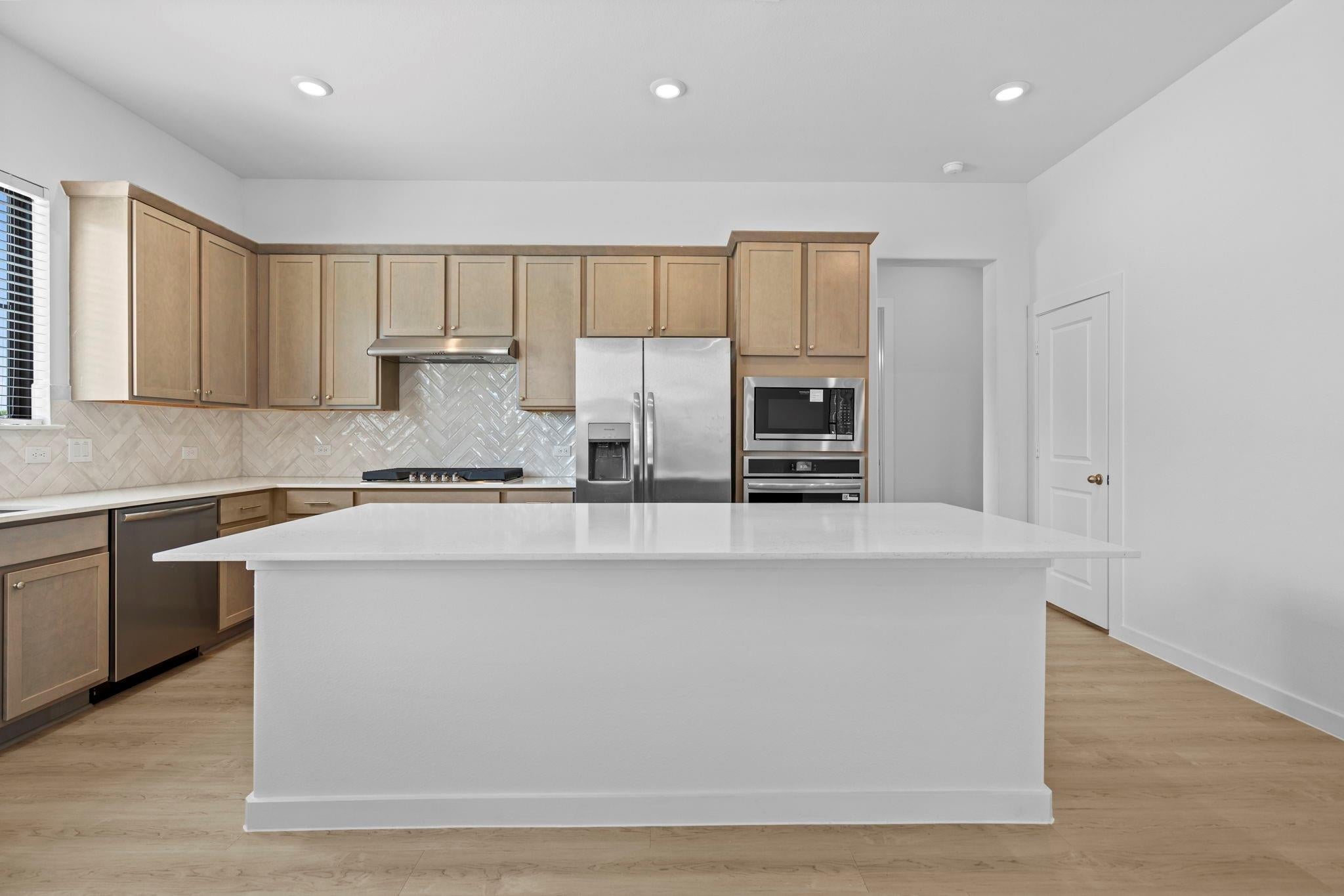 1107 Mercantile Street