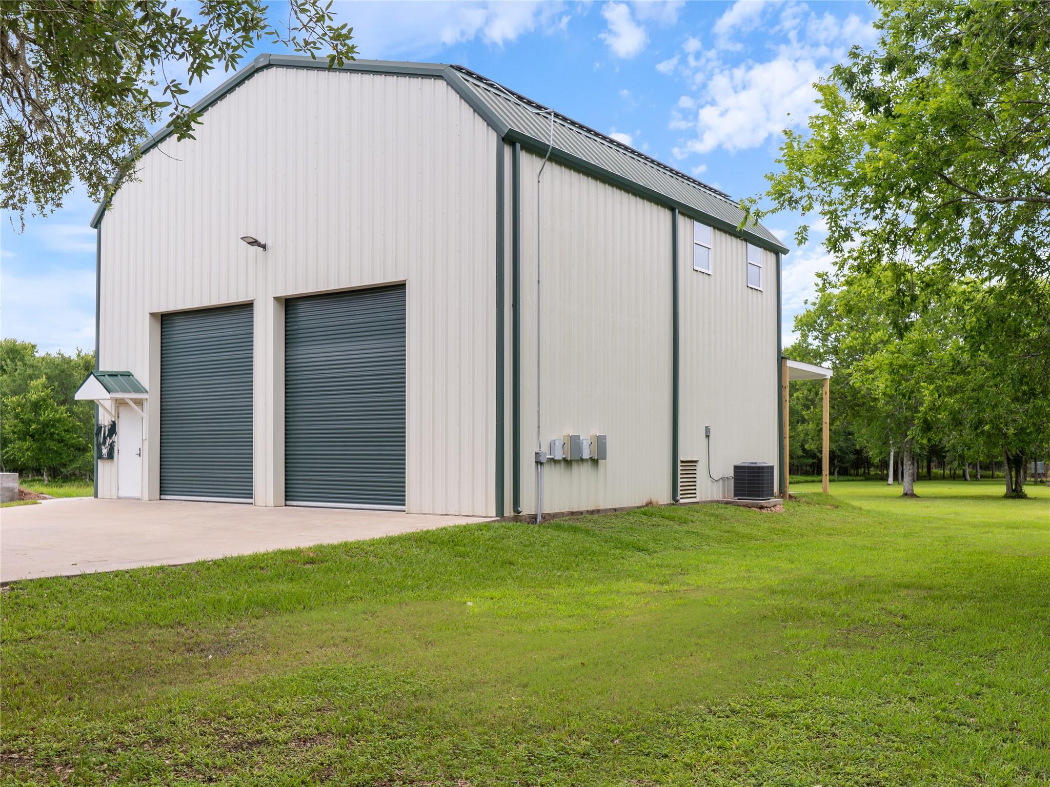 1628 Private Road 652