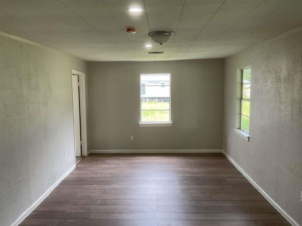 122 S Circle Drive