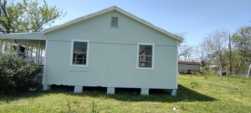 122 S Circle Drive