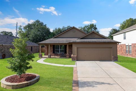 Photo of 21723 Willow Downs Drive, Tomball, TX 77375 (MLS # 47778861)