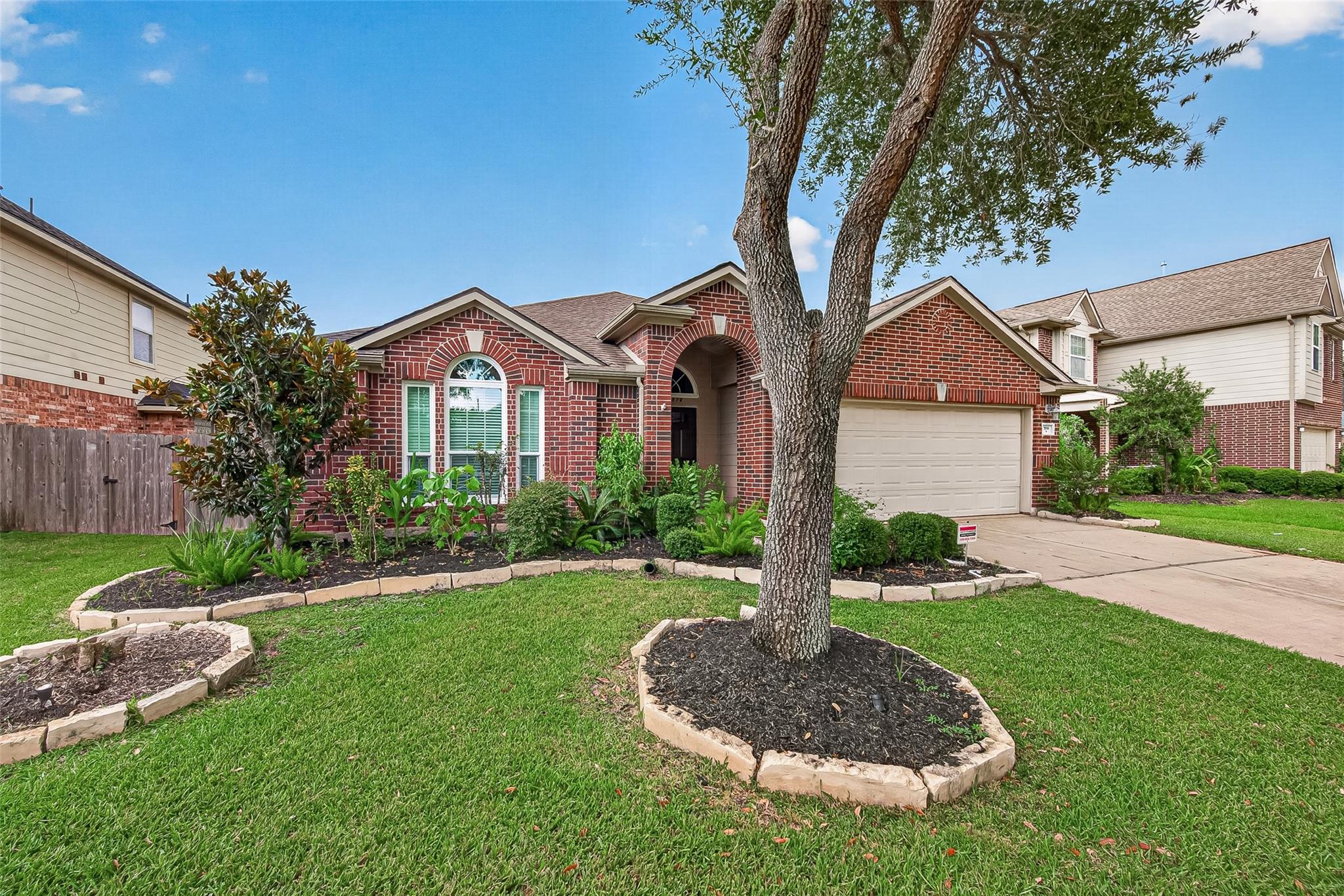 7519 Trail Hollow