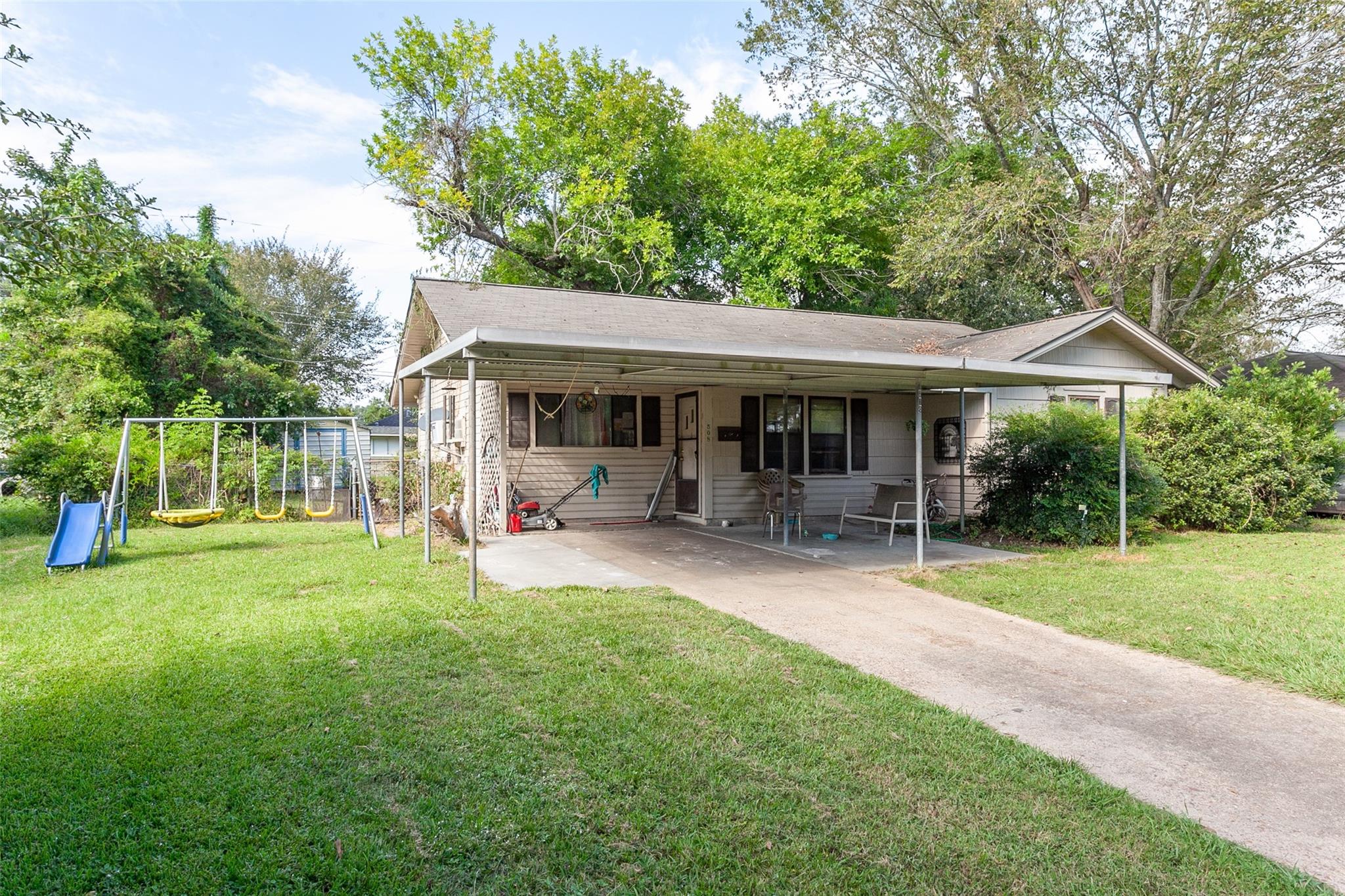 508 Azalea Avenue