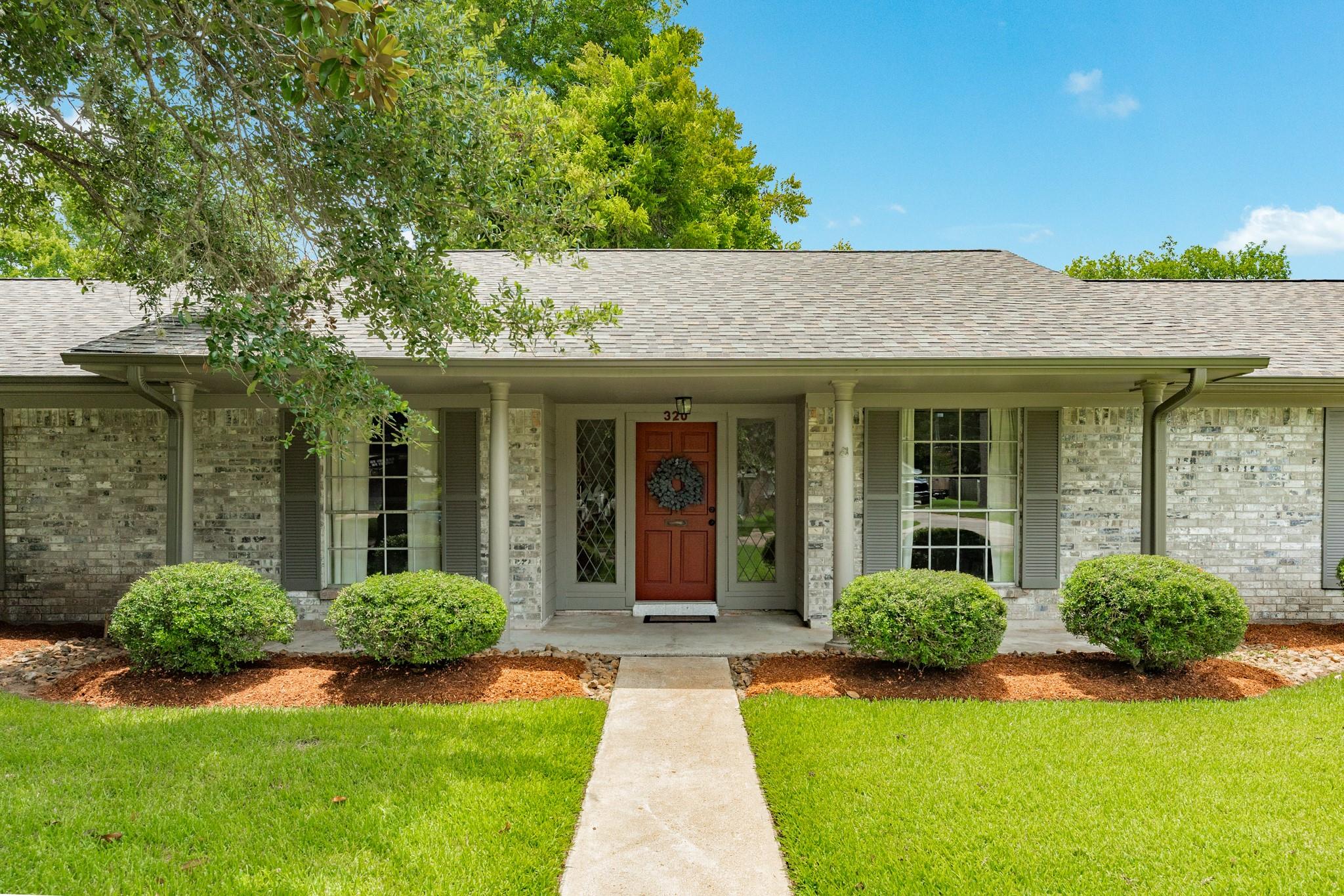 320 Linden Lane