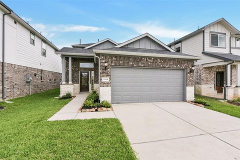 Photo of 4318 Wind Swell Lane, Houston, TX 77053 (MLS # 74422819)
