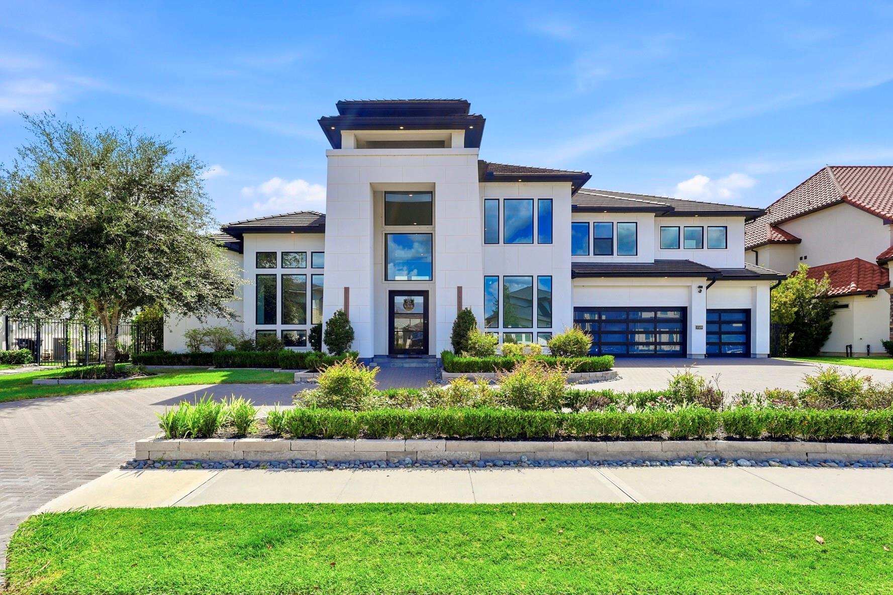 11509 Lago Bella Drive