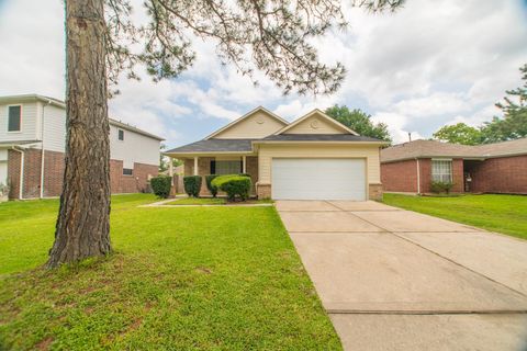 Photo of 1111 Turnberry Park Lane, Spring, TX 77373 (MLS # 10260407)