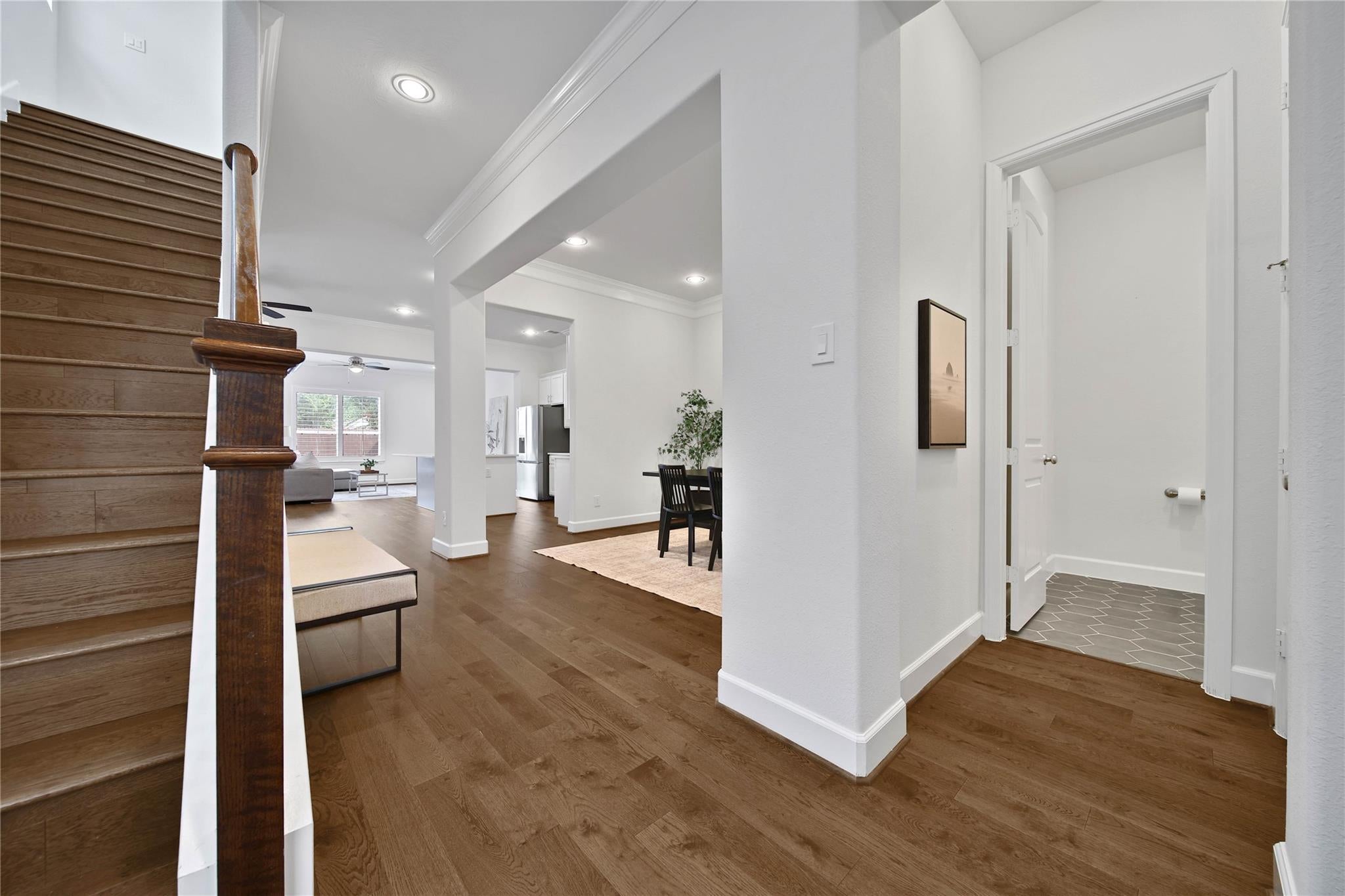 819 W 20th Street