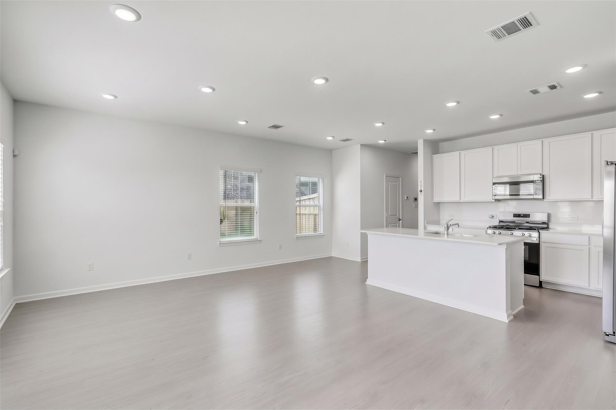 2160 Salinas Drive