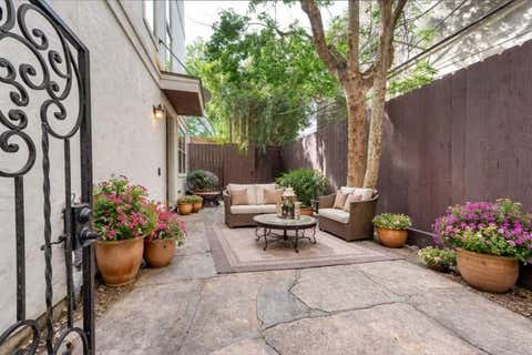 Photo of 1112 Peveto Street #C, Houston, TX 77019 (MLS # 10446345)