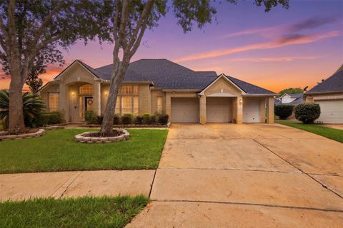 Photo of 507 Clear Point Court, Richmond, TX 77406 (MLS # 30334234)