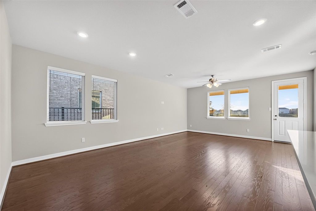 Photo of 2131 Islawild Way, La Marque, TX 77568 (MLS # 86672353)