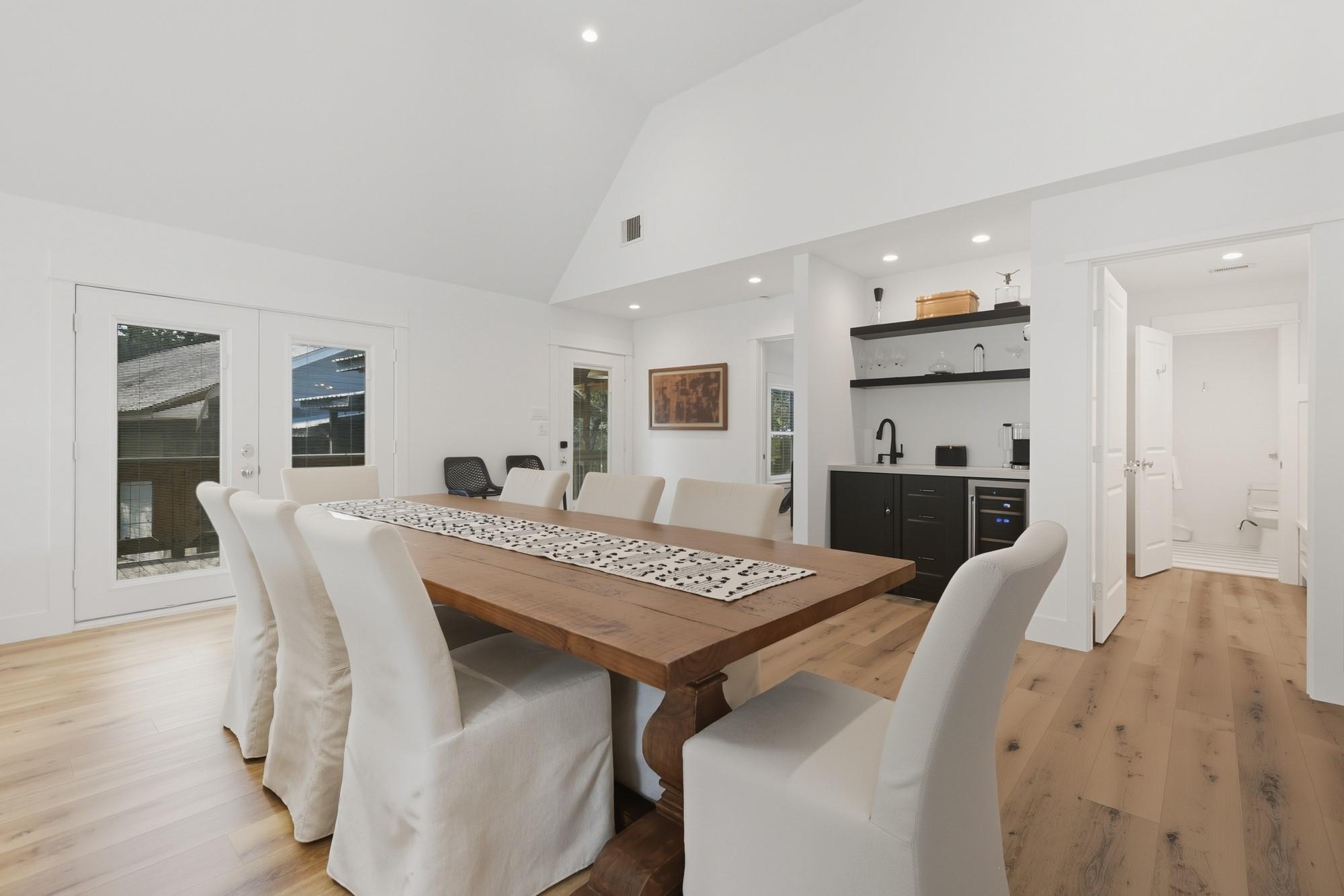 3685 Nixon Lake Road