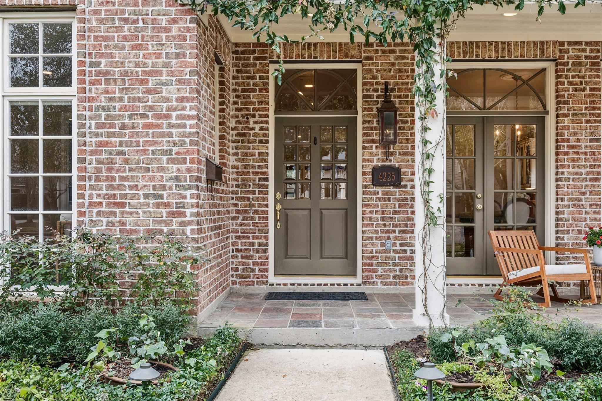 4225 Emory Avenue