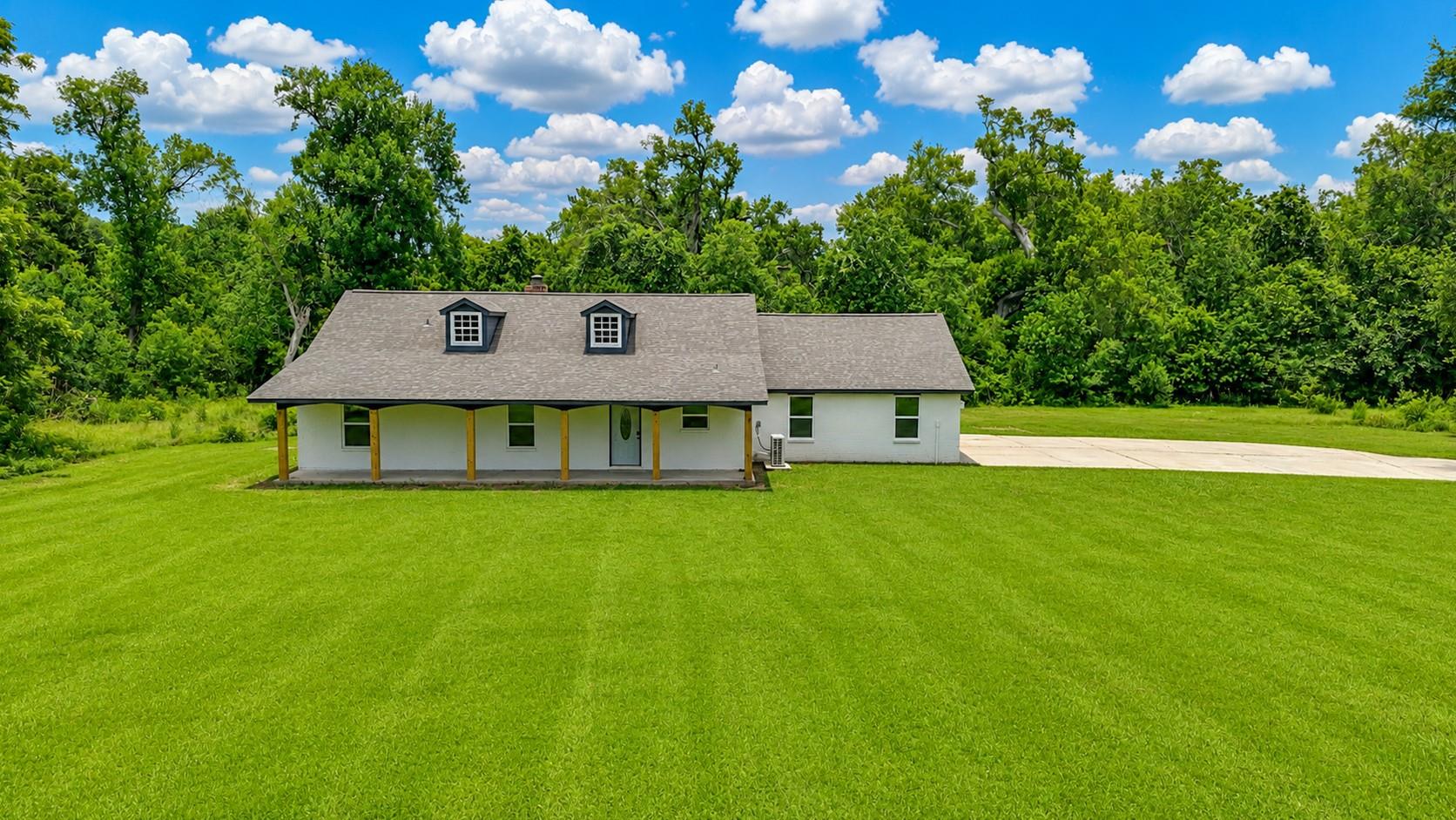 1011 County Road 678