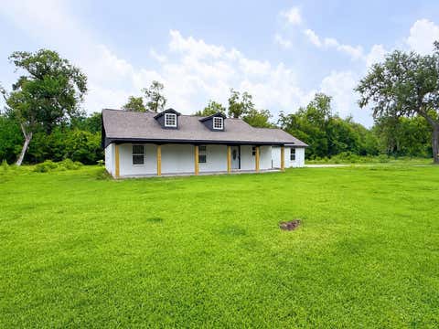 Photo of 1011 County Road 678, Brazoria, TX 77422 (MLS # 64279226)