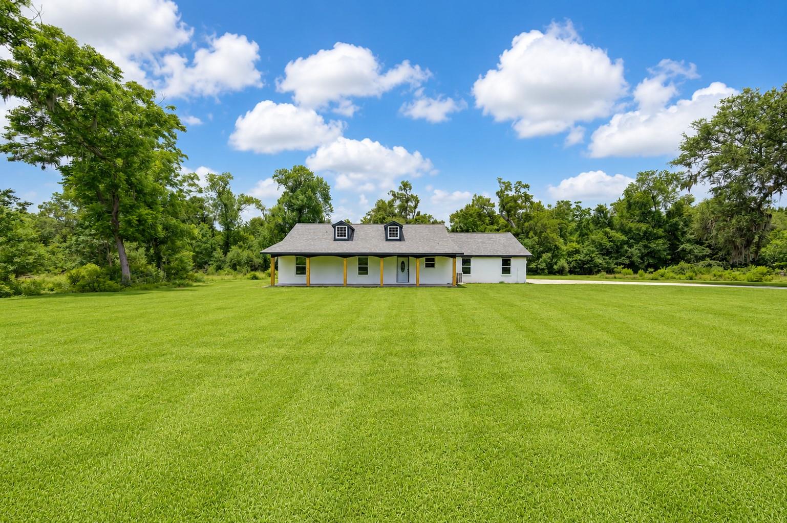 1011 County Road 678