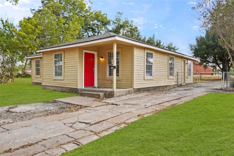 Photo of 1210 Scott Street, Pasadena, TX 77506 (MLS # 3282918)