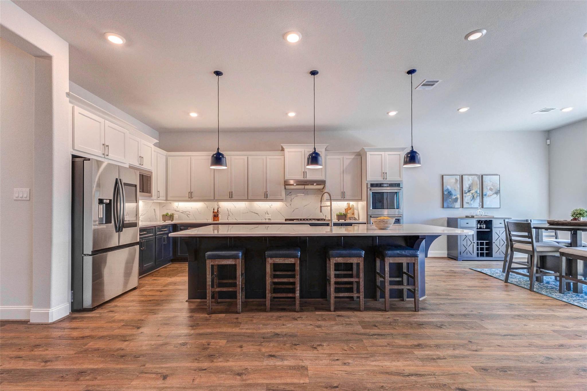 2307 Myrtle Manor Lane