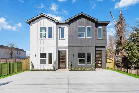 Photo of 7961 Henson Street #B, Houston, TX 77028 (MLS # 36425190)