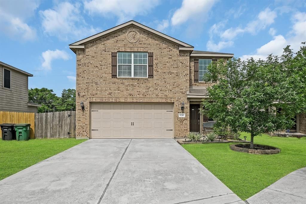 Photo of 11210 Hall Meadows Court, Houston, TX 77075 (MLS # 15773727)