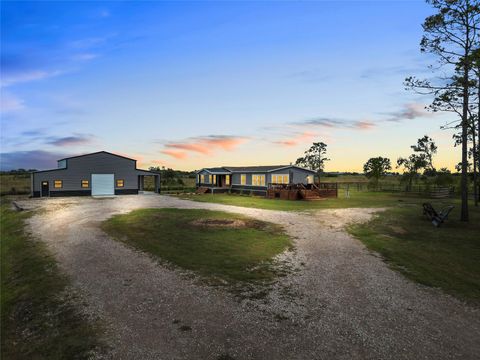 Photo of 7531 Avenue C, Santa Fe, TX 77510 (MLS # 10720763) Photo of 7531 Avenue C, Santa Fe, TX 77510 (MLS # 10720763)