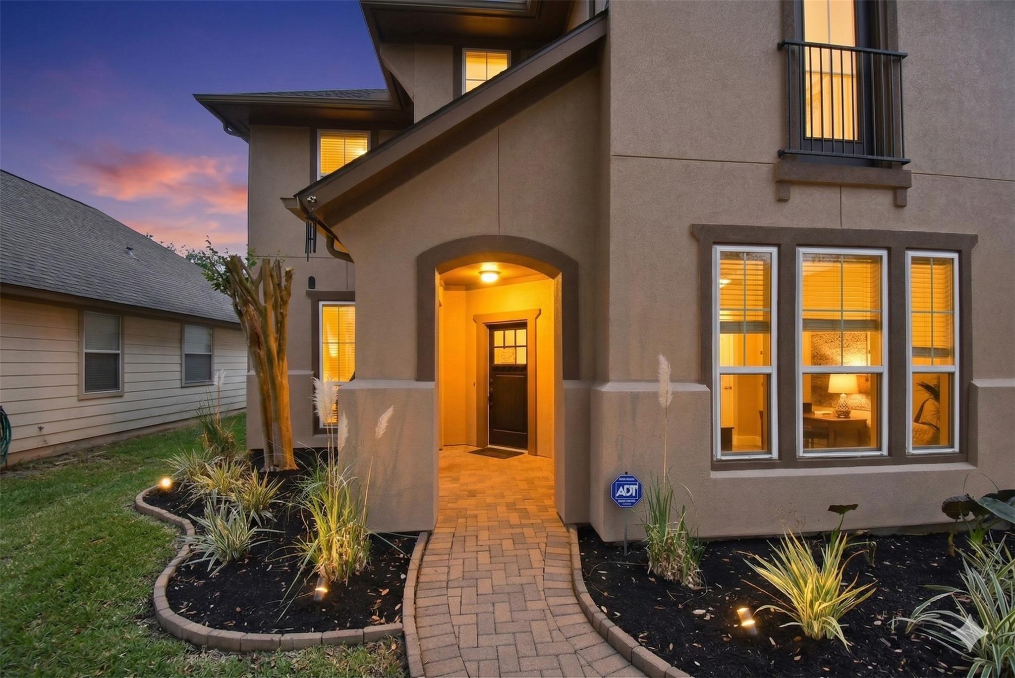 5615 Edgewood Place Drive