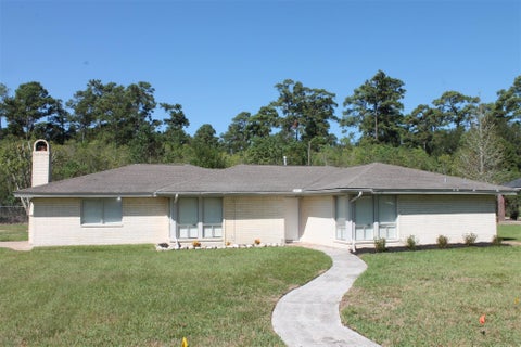 Photo of 18703 Artesian Way, Humble, TX 77346 (MLS # 67435304)