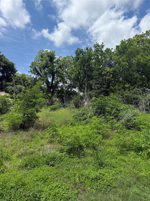Photo of 207 Prune Street, La Marque, TX 77568 (MLS # 874129)