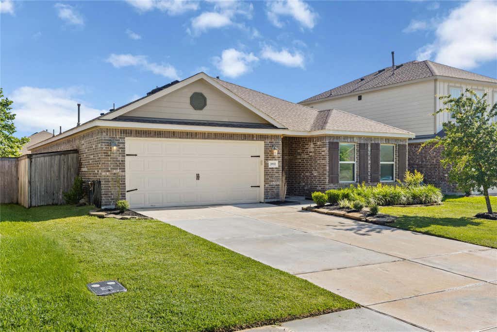 Photo of 20935 Canary Wood Lane, New Caney, TX 77357 (MLS # 2440266)