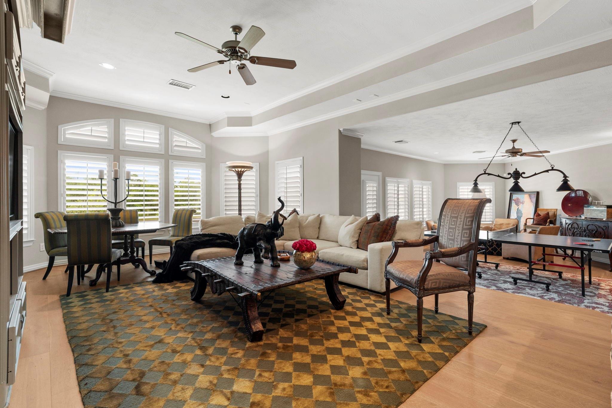 Missouri City, Texas, 77459, United States, 6 Bedrooms Bedrooms, ,8 BathroomsBathrooms,Residential,Active,2037105