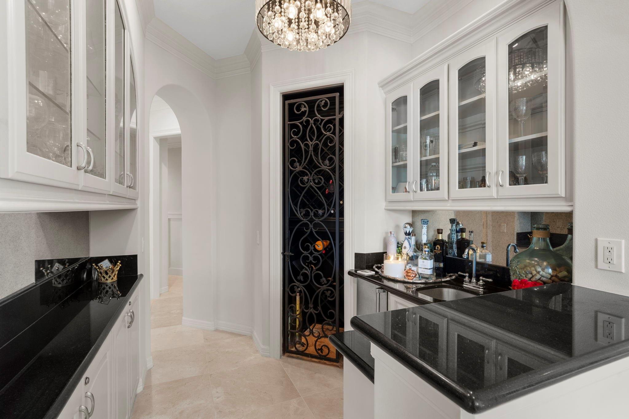 Missouri City, Texas, 77459, United States, 6 Bedrooms Bedrooms, ,8 BathroomsBathrooms,Residential,Active,2037105