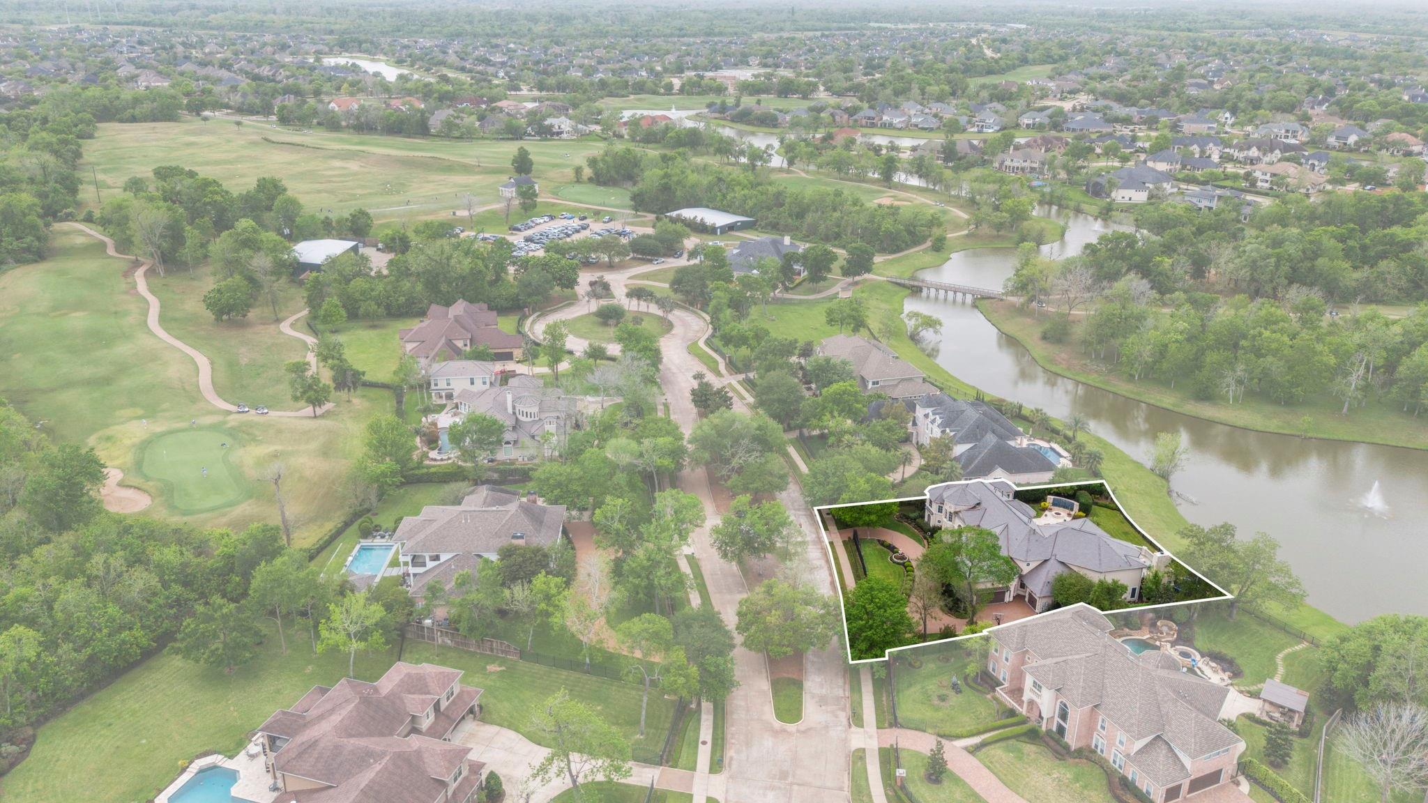 Missouri City, Texas, 77459, United States, 6 Bedrooms Bedrooms, ,8 BathroomsBathrooms,Residential,Active,2037105