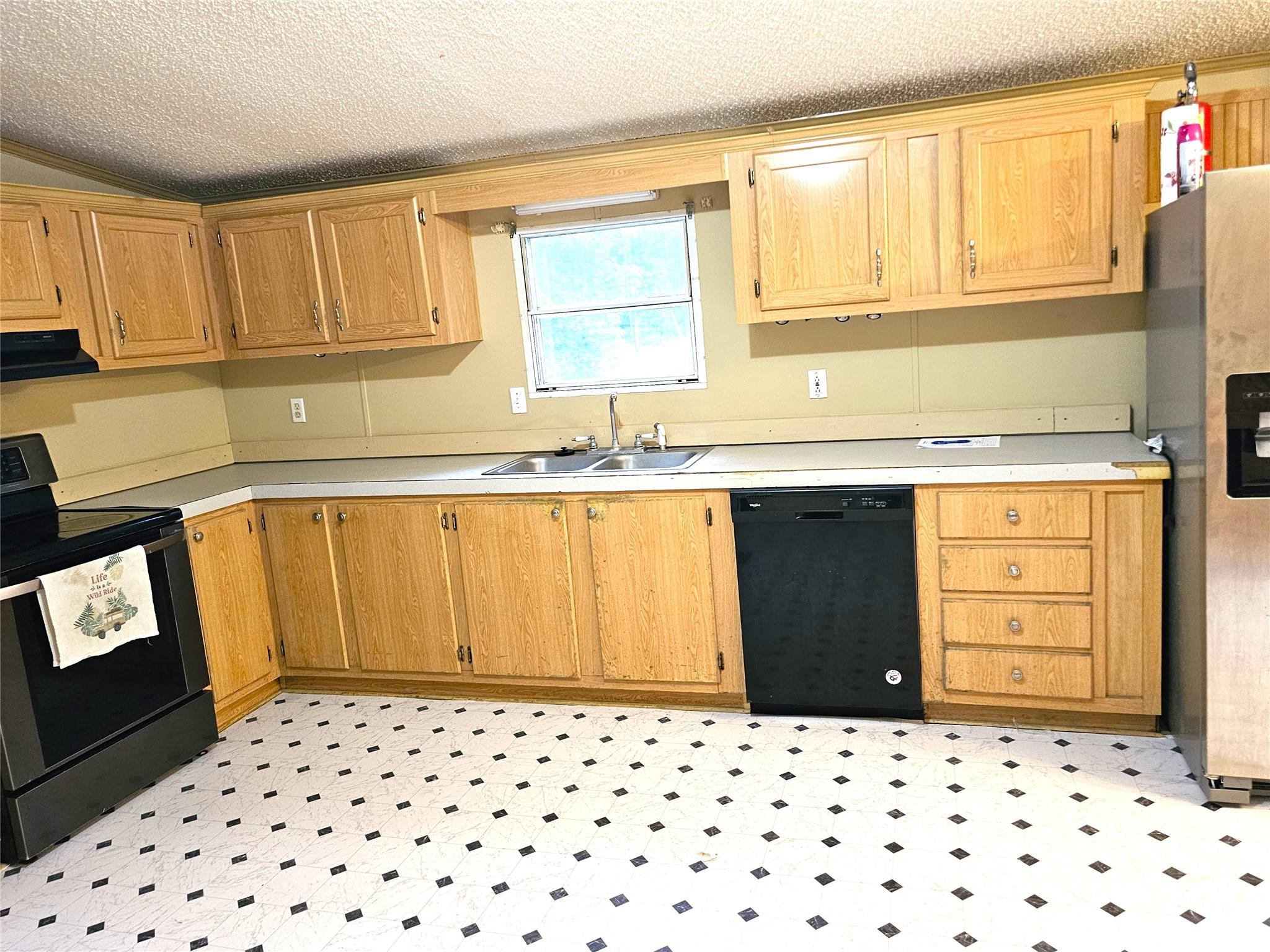 379 County Road 2199