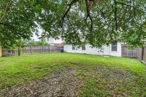 Tiny photo for 10426 Briar Patch Street, Baytown, TX 77523 (MLS # 27366232)