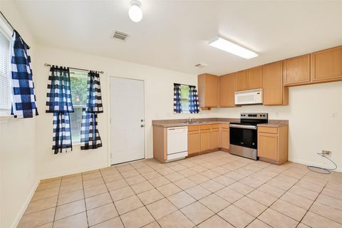 Tiny photo for 10426 Briar Patch Street, Baytown, TX 77523 (MLS # 27366232)