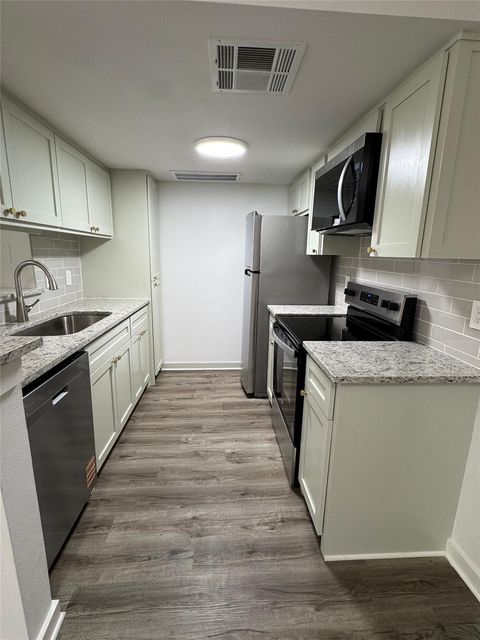 Condo For Rent - 4747 Allendale Road #49<br/> Houston, TX 77017