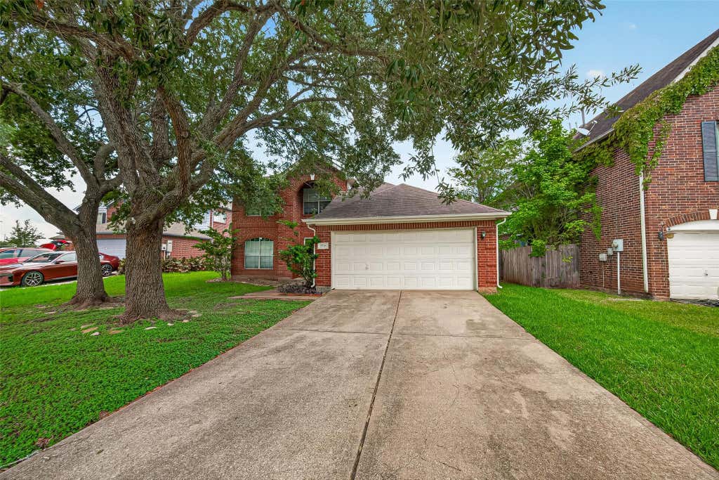 Photo of 5715 Black Canyon Court, Sugar Land, TX 77479 (MLS # 29088581)