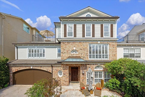 Townhouse For Sale - 6512 Minola Street<br/> Houston, TX 77007