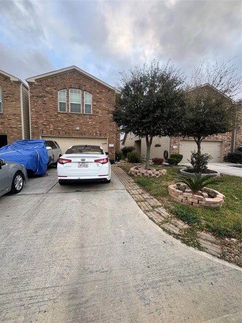 Photo of 5205 Dauntless Drive, Houston, TX 77066 (MLS # 88764727)
