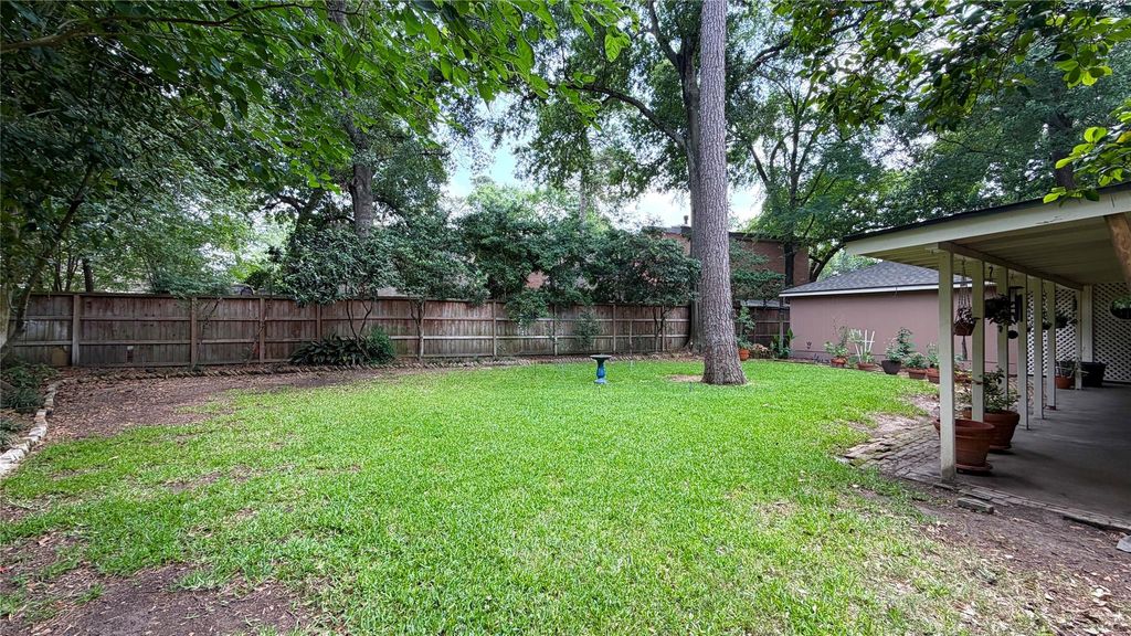 Photo of 13214 Glen Erica Drive, Houston, TX 77069 (MLS # 82396493)