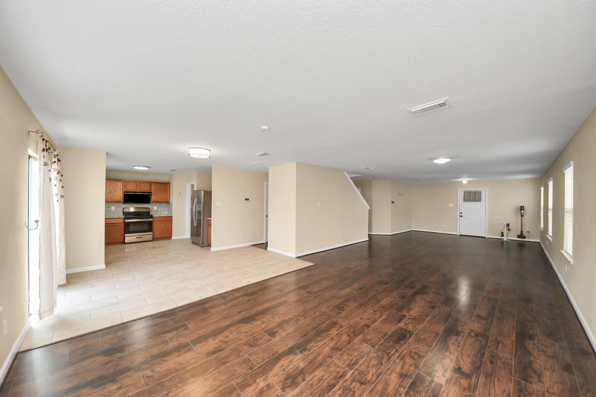 20910 Lansing Ridge Lane