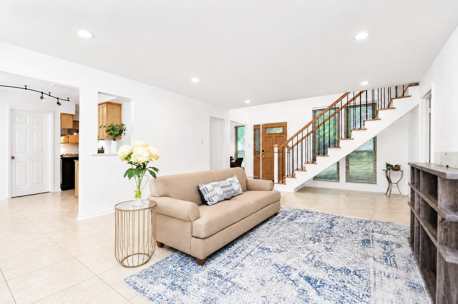 1607 Durfey Lane