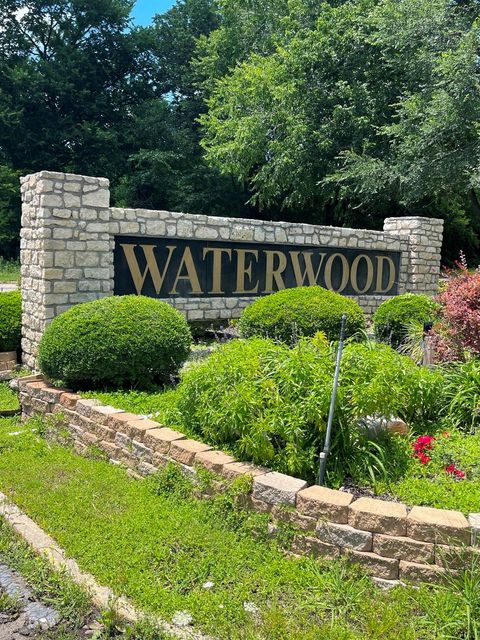 Photo of 22251 Poland Spring Way, Huntsville, TX 77320 (MLS # 84209547)