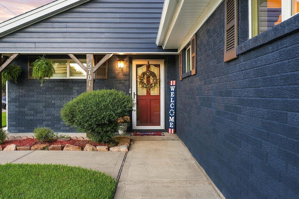 5701 Melody Lane