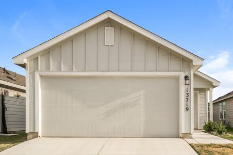 Photo of 13719 Bucket Way, San Antonio, TX 78252 (MLS # 18466982)