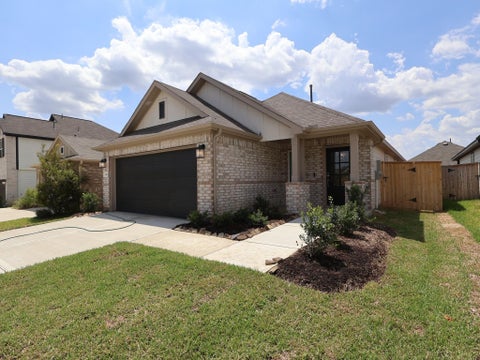 Homes For Sale - 16834 Cockspur Hawthorn Lane<br/> New Caney, TX 77357